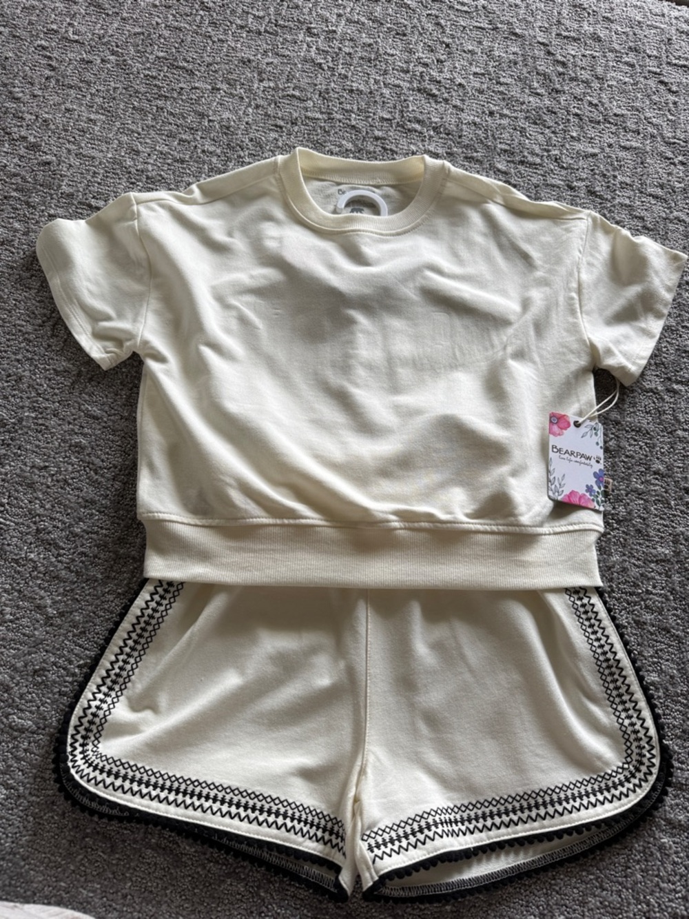 BearPaw Kids Cream Short Sleeve Pullover Sweatshirt